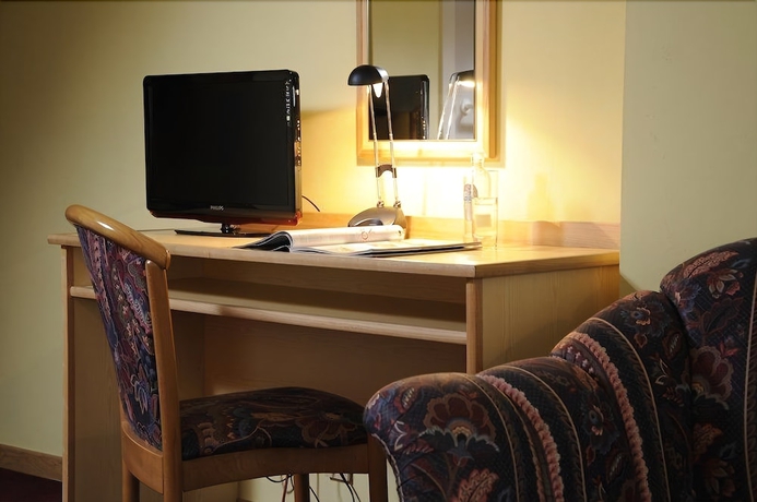 Imagen de la habitación del Hotel Limburgia. Foto 11
