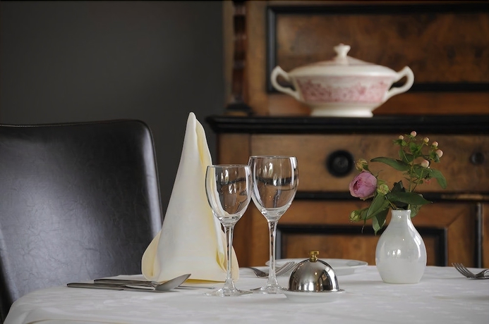 Imagen del bar/restaurante del Hotel Limburgia. Foto 7