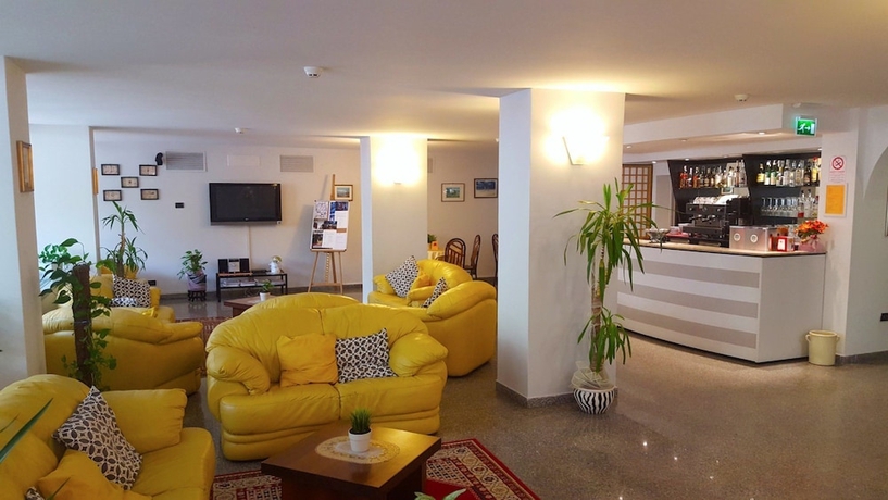 Imagen de los interiores del Hotel Lime. Foto 15