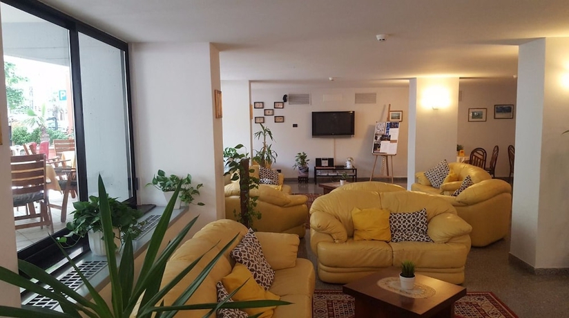 Imagen de los interiores del Hotel Lime. Foto 16