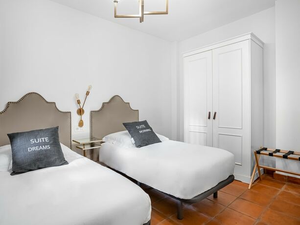 Imagen general del Hotel Limehome Granada Calle Sta. Ana. Foto 7