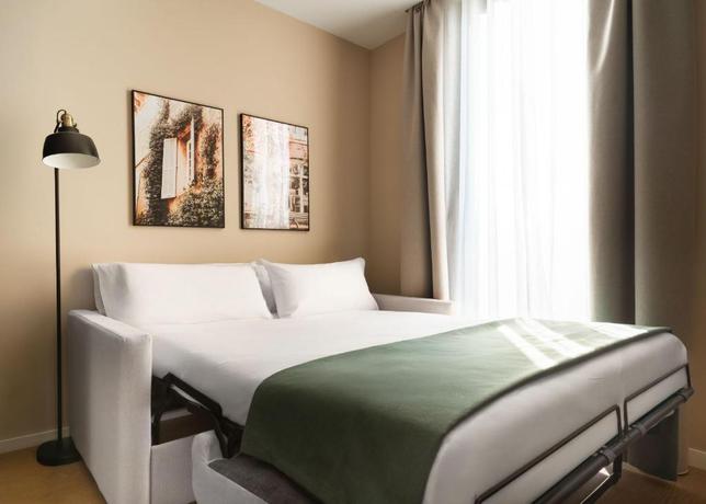 Imagen de la habitación del Hotel Limehome Palma Marina. Foto 3