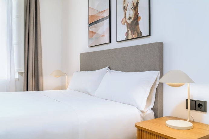 Imagen de la habitación del Hotel Limehome Santiago de Compostela. Foto 3