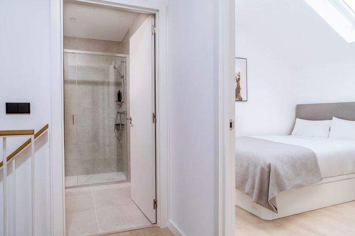 Imagen de la habitación del Hotel Limehome Santiago de Compostela. Foto 13