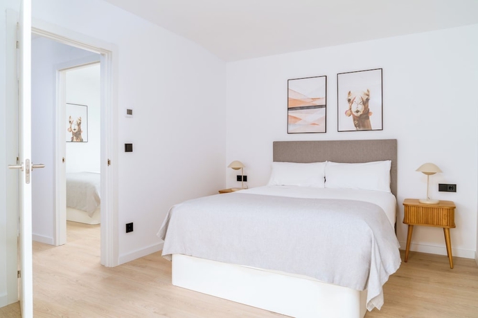 Imagen de la habitación del Hotel Limehome Santiago de Compostela. Foto 14