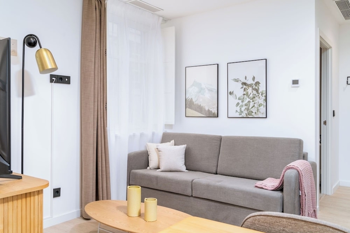 Imagen de la habitación del Hotel Limehome Santiago de Compostela. Foto 16