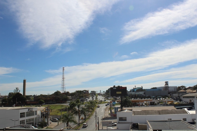 Imagen de los exteriores del Hotel Limeira Plaza. Foto 9
