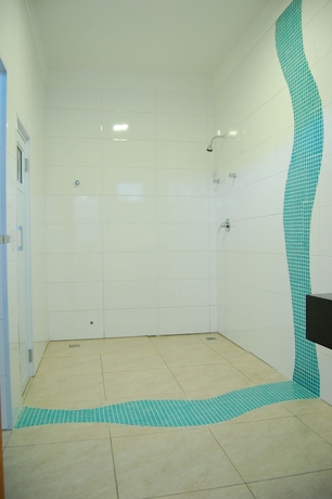 Imagen de la habitación del Hotel Limeira Su&iacute;tes. Foto 15