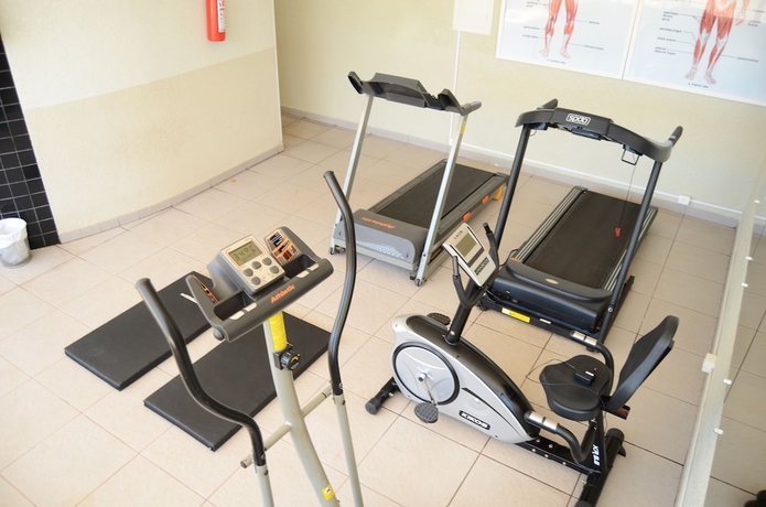 Imagen de los interiores del Hotel Limeira Su&iacute;tes. Foto 19