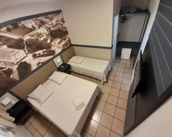 Imagen de la habitación del Hotel Limeira Verona. Foto 10