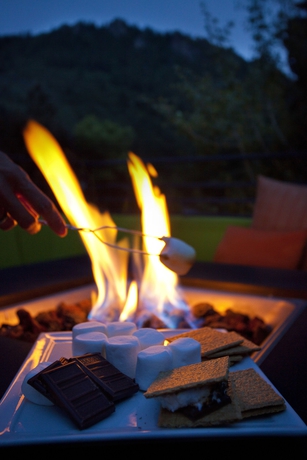 Imagen del bar/restaurante del Hotel Limelight Aspen. Foto 2