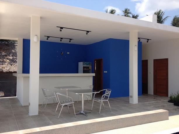 Imagen del bar/restaurante del Hotel Limelight Village. Foto 2