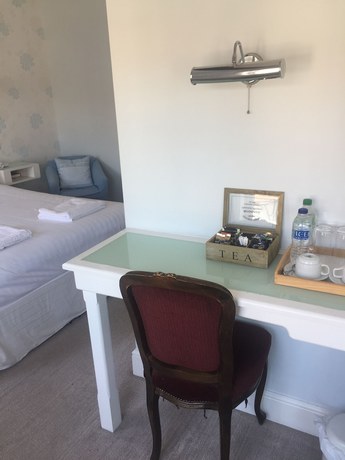Imagen de la habitación del Hotel Limes. Foto 10