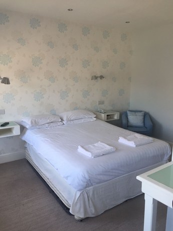 Imagen de la habitación del Hotel Limes. Foto 11