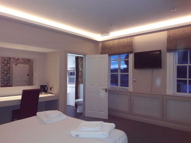 Imagen de la habitación del Hotel Limes. Foto 13