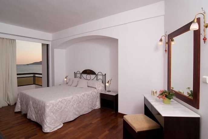 Imagen de la habitación del Hotel Limira Mare. Foto 2