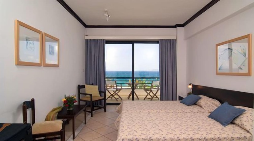 Imagen de la habitación del Hotel Limira Mare. Foto 12