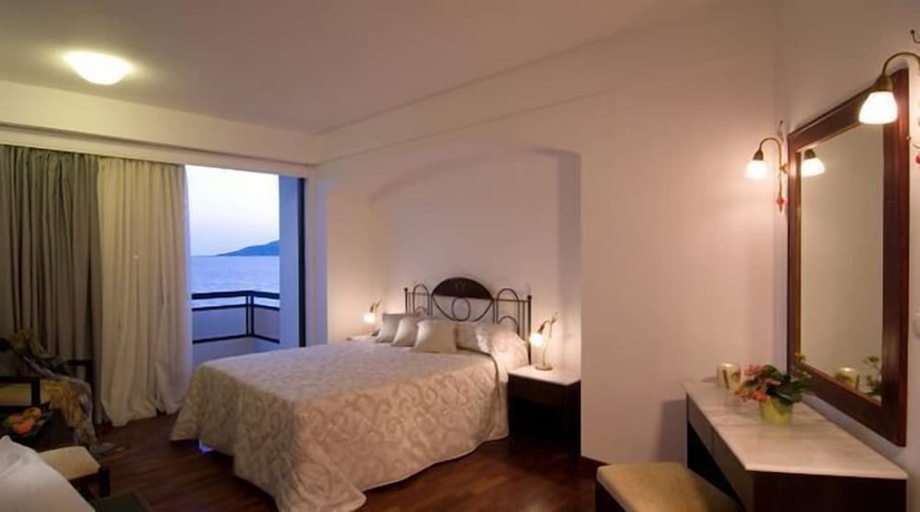 Imagen de la habitación del Hotel Limira Mare. Foto 14