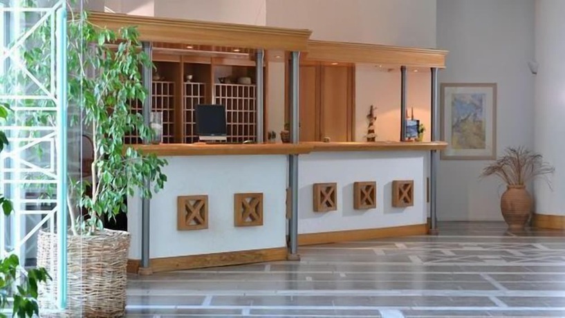 Imagen de los interiores del Hotel Limira Mare. Foto 20