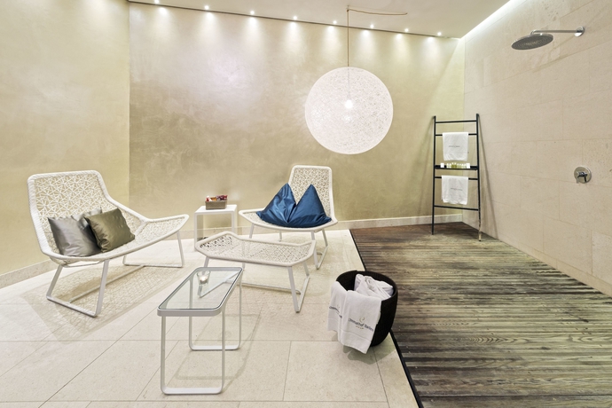 Imagen de los interiores del Hotel Limmathof Baden and Spa. Foto 13
