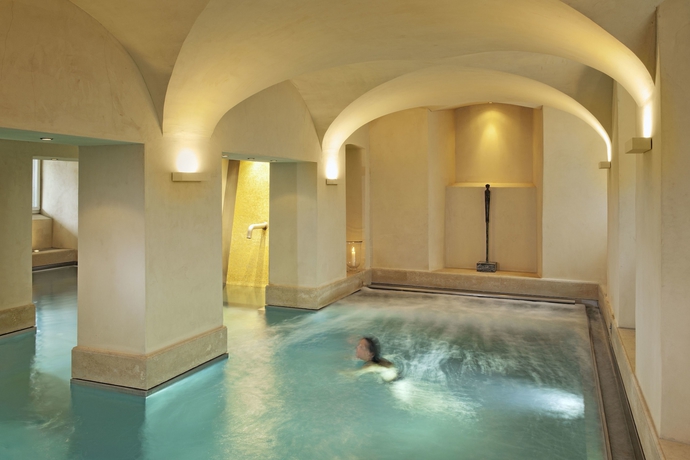 Imagen de la piscina del Hotel Limmathof Baden and Spa. Foto 19