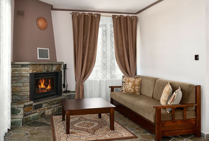 Imagen de la habitación del Hotel Limneo. Foto 16
