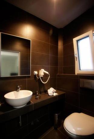 Imagen general del Hotel Limni. Foto 4