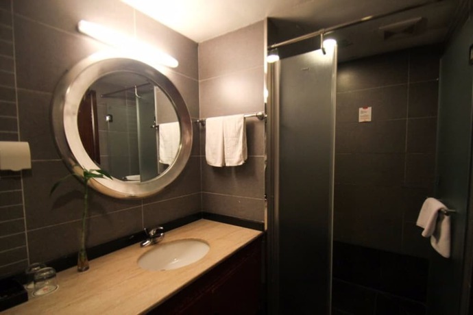 Imagen de la habitación del Hotel Lin Clan. Foto 4