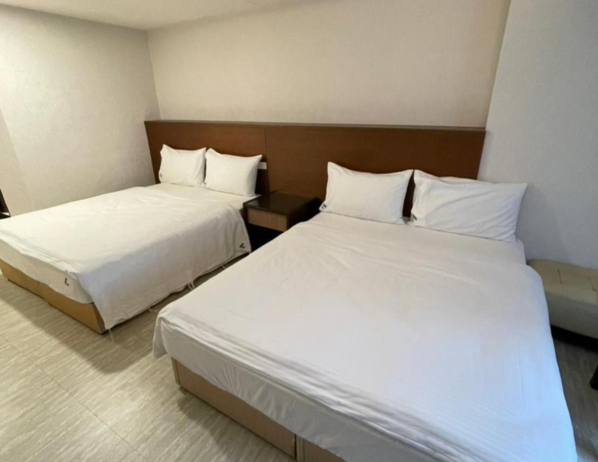 Imagen general del Hotel 苓旅-站前 Lin Inn TMS. Foto 15
