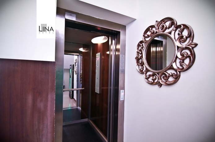 Imagen de los interiores del Hotel Lina. Foto 17