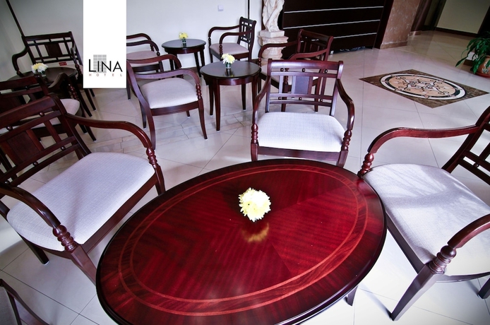 Imagen de los interiores del Hotel Lina. Foto 18