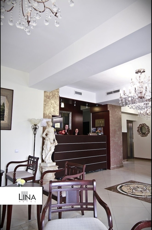 Imagen de los interiores del Hotel Lina. Foto 19