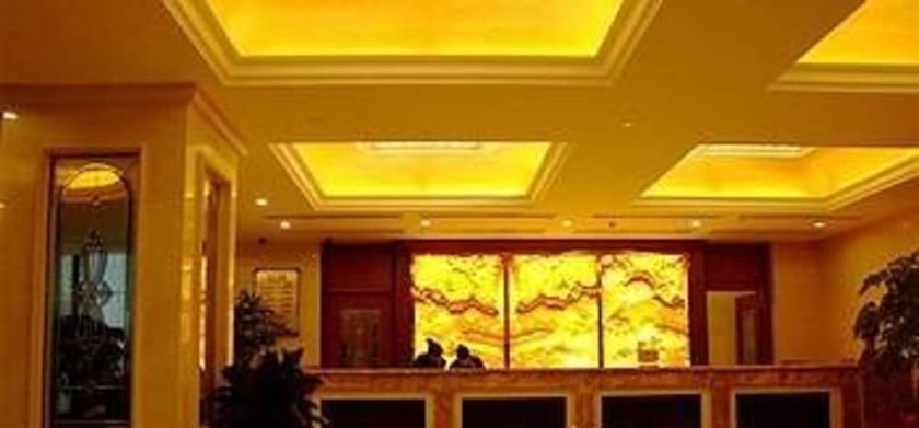 Imagen de los interiores del Hotel Lin'an Jingang Business Branch. Foto 11