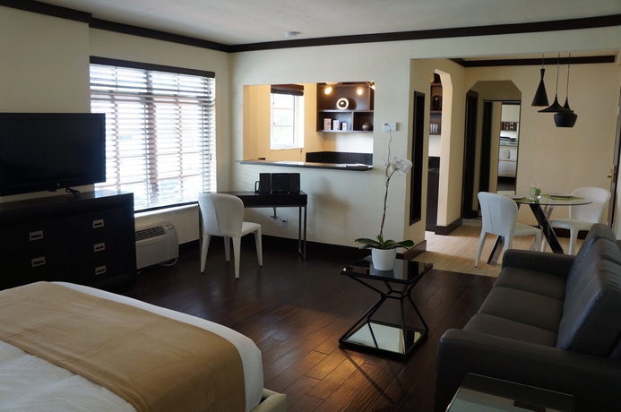 Imagen de la habitación del Hotel Lincoln Arms Suites. Foto 6