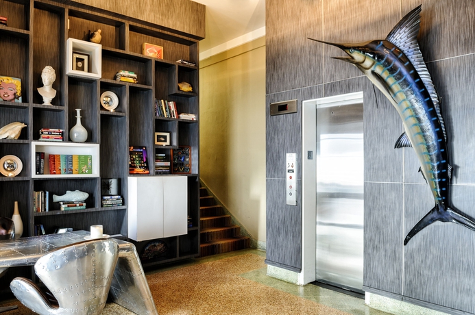 Imagen de los interiores del Hotel Lincoln Arms Suites. Foto 16