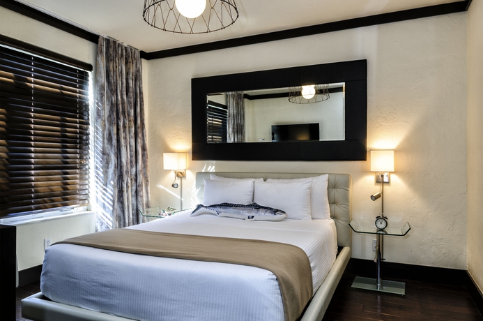 Imagen de la habitación del Hotel Lincoln Arms Suites. Foto 7