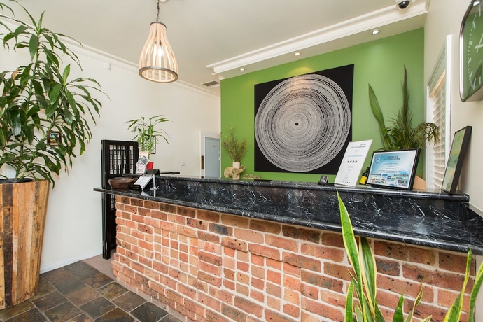 Imagen de los interiores del Hotel Lincoln Cottage Motor Inn. Foto 18