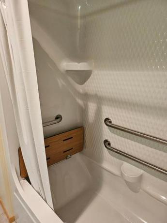 Imagen general del Hotel Lincoln Host Motor Inn, North Town. Foto 7