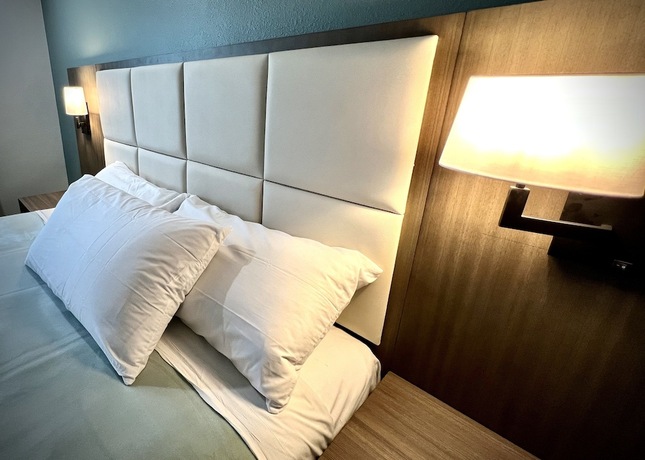 Imagen de la habitación del Hotel Lincoln Inn. Foto 18