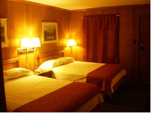 Imagen de la habitación del Hotel Lincoln Lodge. Foto 5