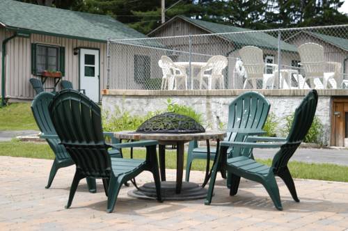 Imagen de la habitación del Hotel Lincoln Log Colony. Foto 5