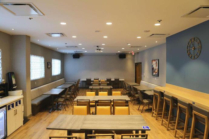 Imagen del bar/restaurante del Hotel Lincoln Monterey Park Los Angeles. Foto 4