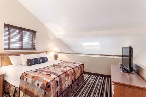 Imagen de la habitación del Hotel Lincoln Sands Oceanfront Resort, Ascend Hotel Collection. Foto 6