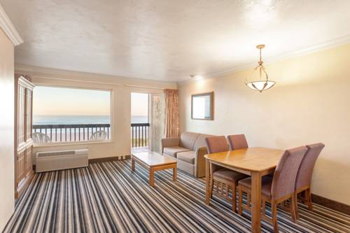 Imagen de la habitación del Hotel Lincoln Sands Oceanfront Resort, Ascend Hotel Collection. Foto 10