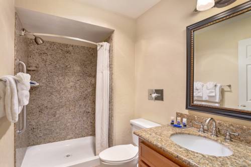Imagen de la habitación del Hotel Lincoln Sands Oceanfront Resort, Ascend Hotel Collection. Foto 13