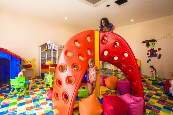 Imagen general del Hotel Linda Sunny Beach & Spa-Ultra All Inclusive. Foto 9