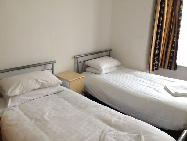 Imagen de la habitación del Hotel Lindal. Foto 8