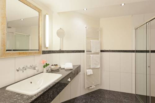 Imagen de la habitación del Hotel Lindauer Hof. Foto 4