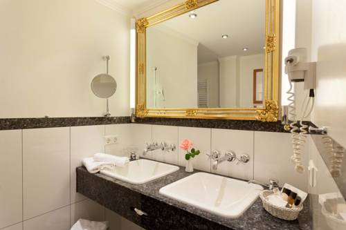 Imagen de la habitación del Hotel Lindauer Hof. Foto 12