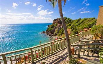 Imagen de los exteriores del Hotel Lindbergh Bay and Villas. Foto 10